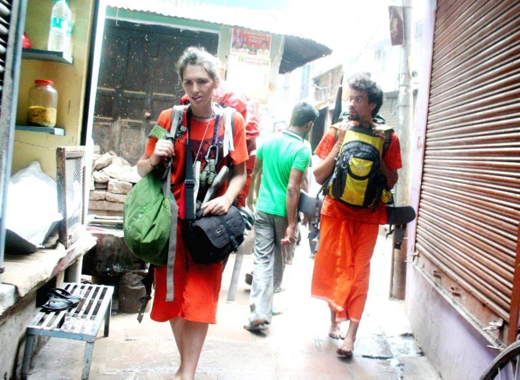 Jyoti Dormitory Varanasi Exterior foto